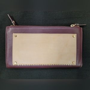 India Hicks Wallet